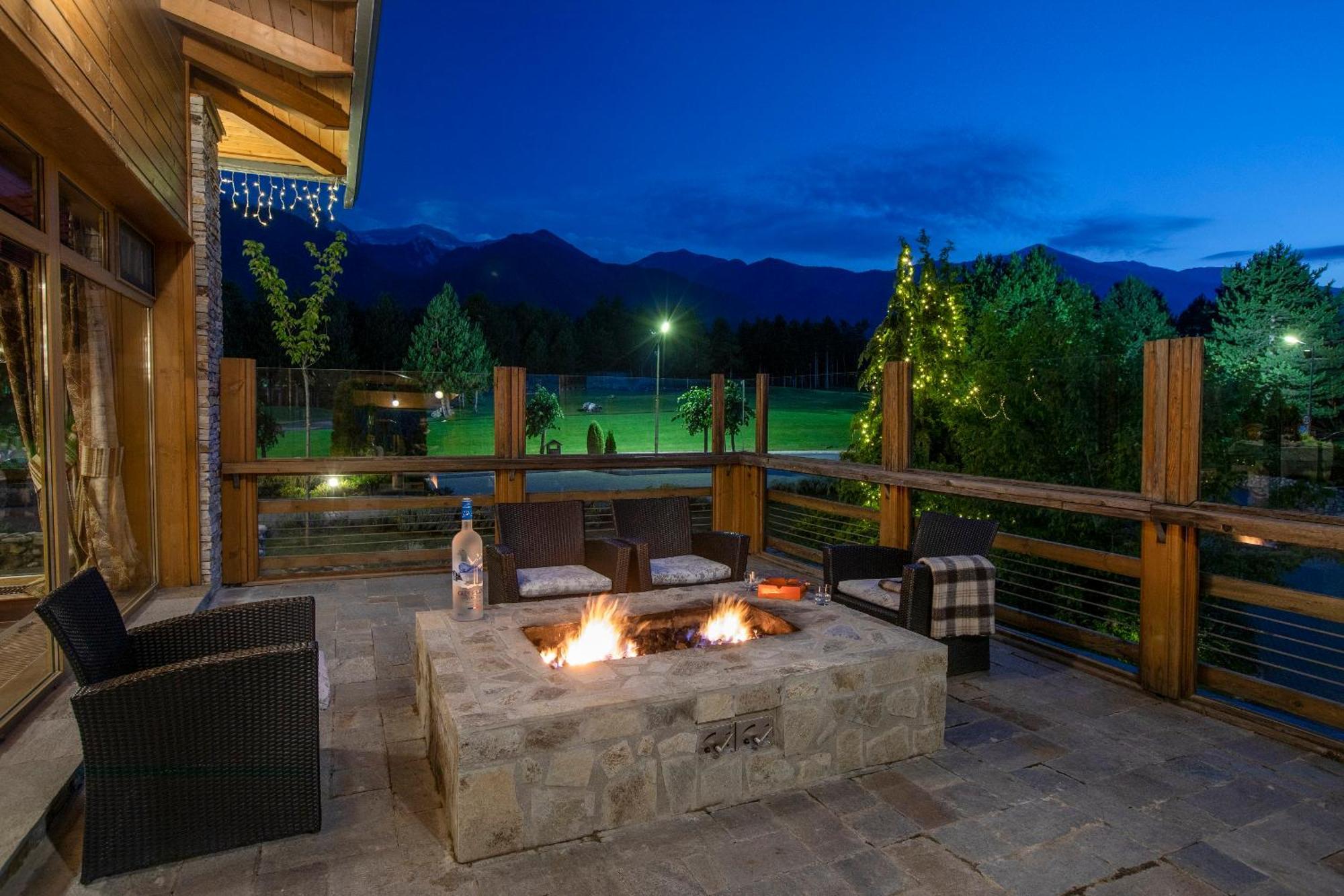 Luxury Chalets Pirin Golf & Country Club Bansko Exterior photo